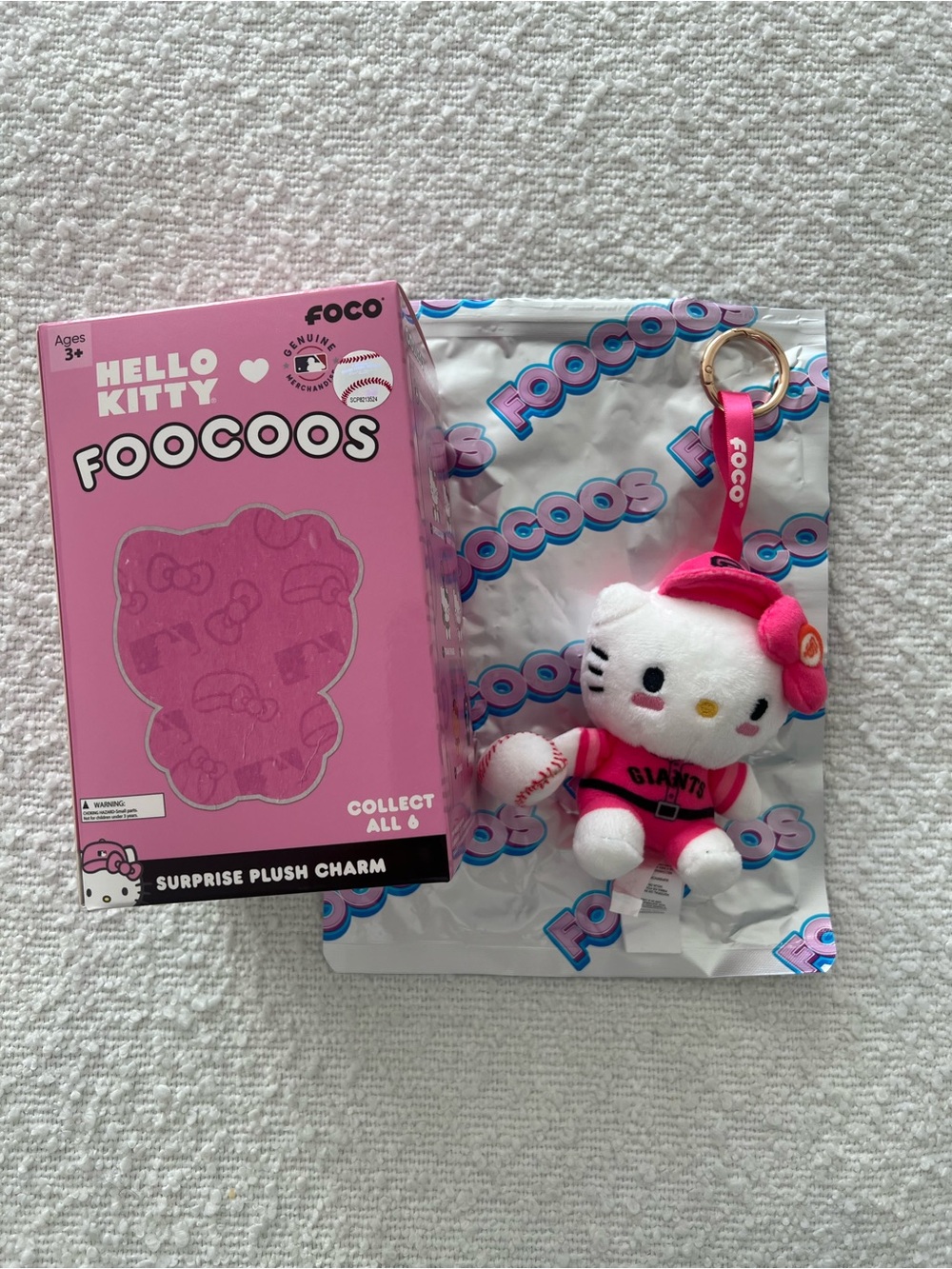 FOCO Hello Kitty San Francisco Giants Plush Pink Collectible - NEW!